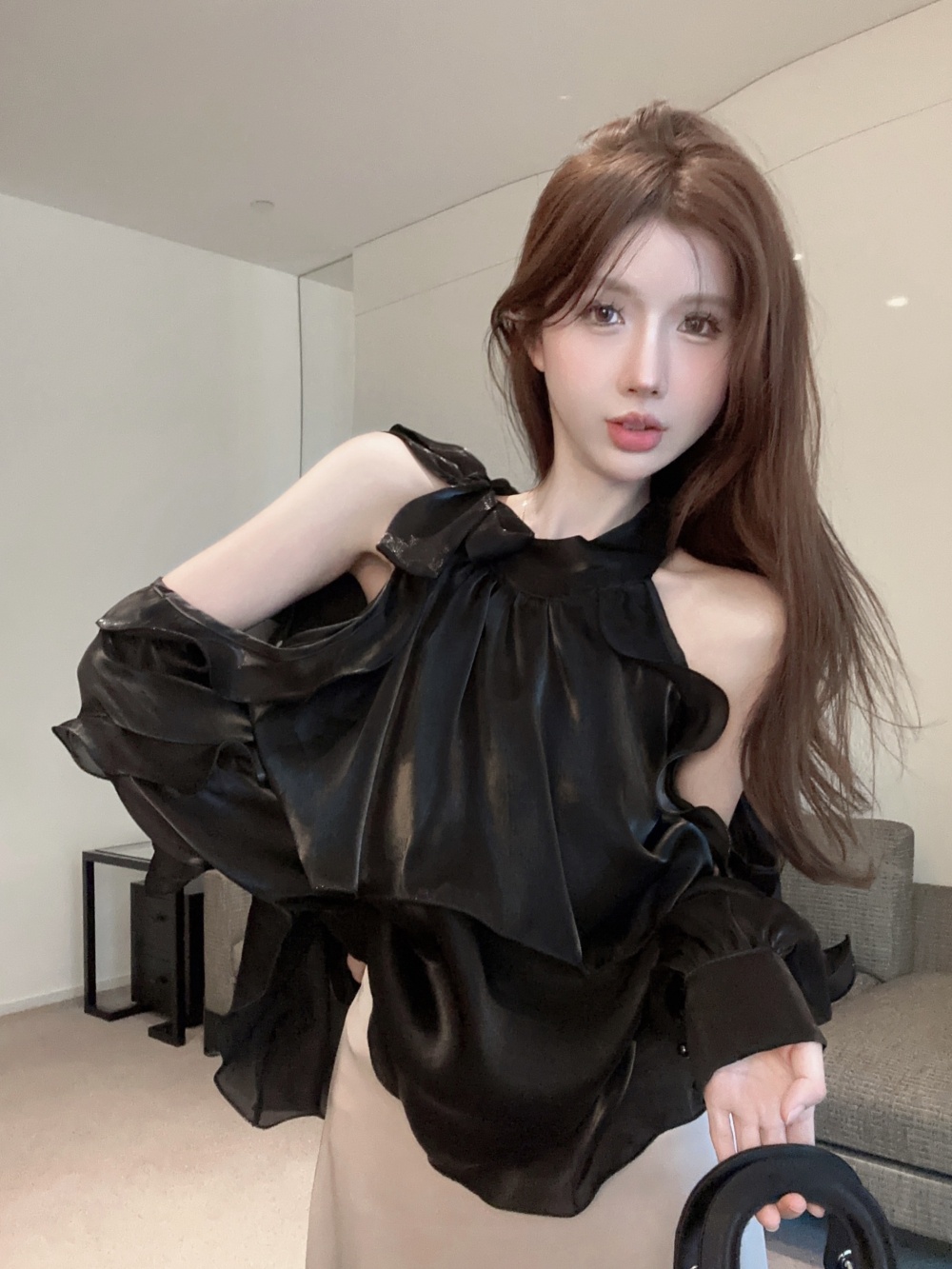 Wood ear strapless tops bow puff sleeve shirt for women