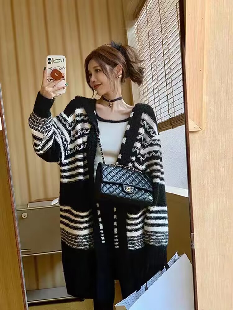 Korean style autumn and winter long stripe cardigan for women