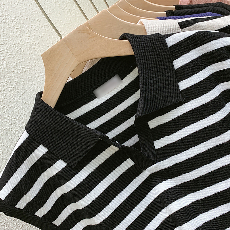 Sleeveless knitted waistcoat bottoming stripe vest