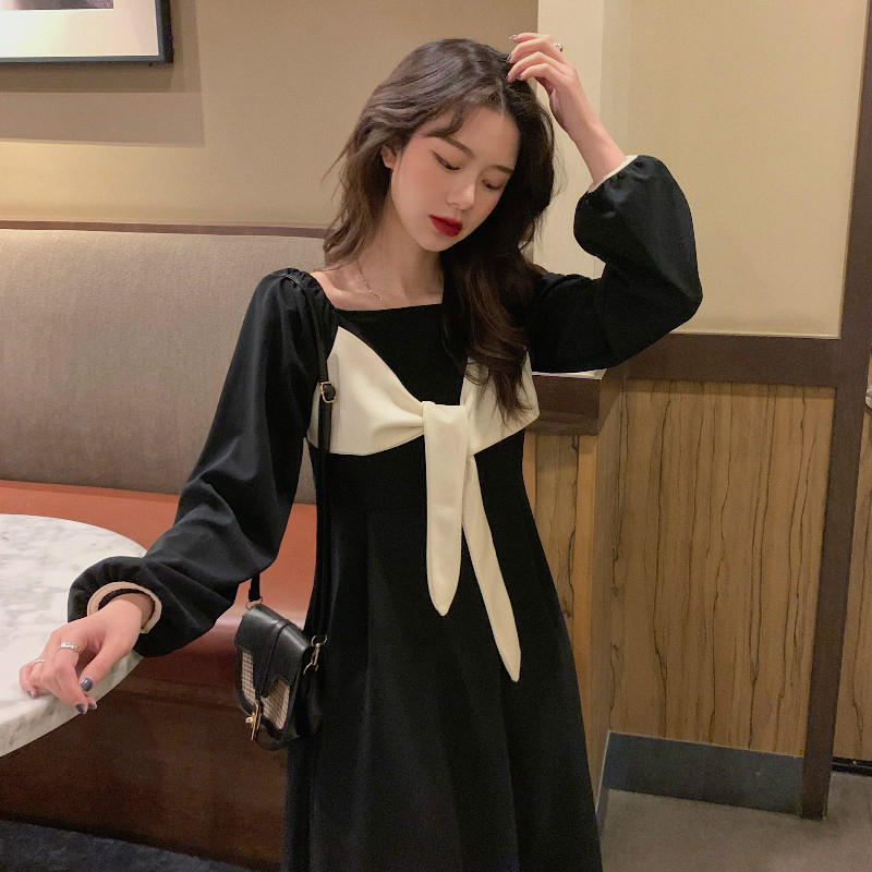 Autumn and winter bow square collar Korean style dress