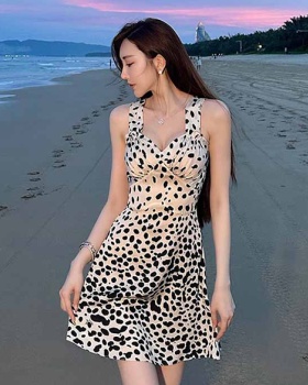 Vacation V-neck sexy leopard polka dot sleeveless dress