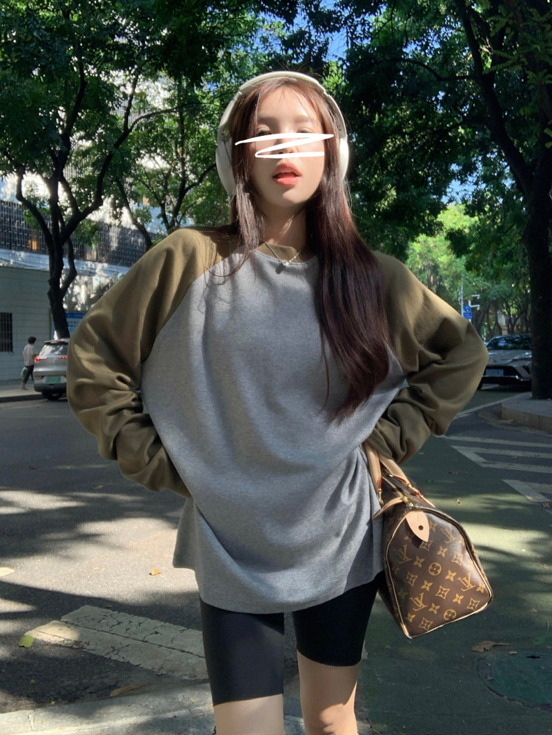 Loose Casual knitted autumn T-shirt for women