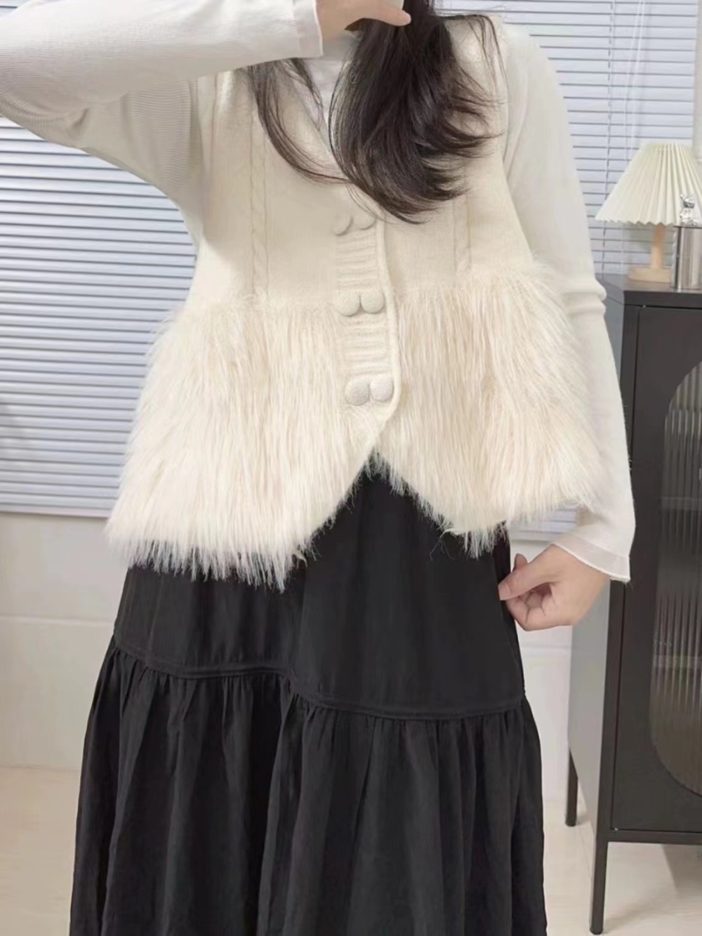 Fashion knitted autumn and winter waistcoat