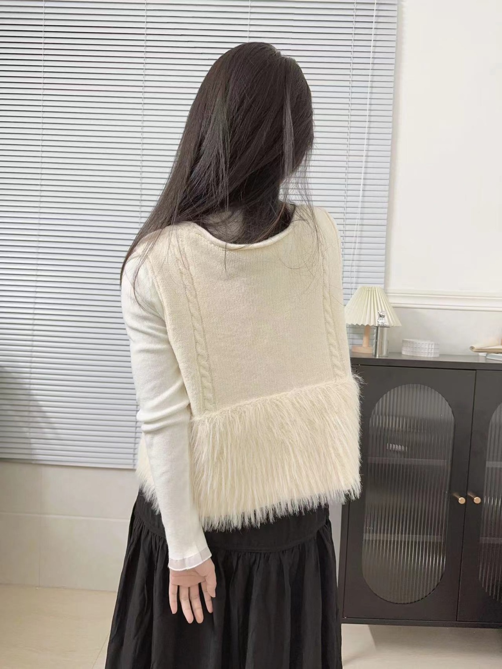 Fashion knitted autumn and winter waistcoat
