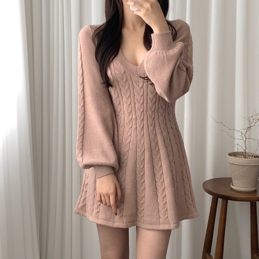 Twist pattern pinched waist dress lantern sleeve sweater for women