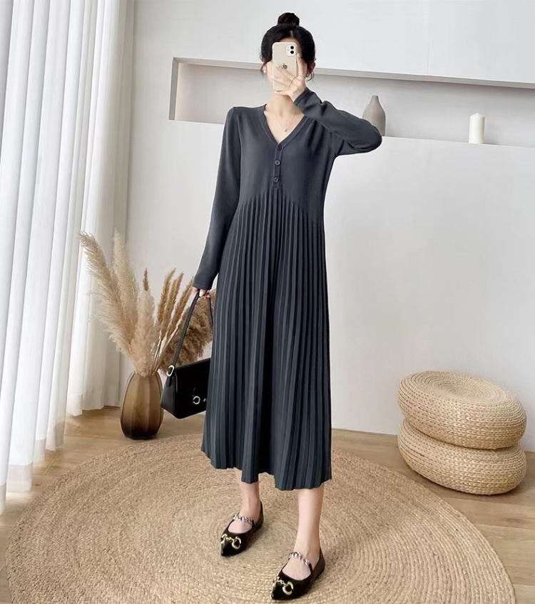 Retro long autumn and winter knitted dress for women