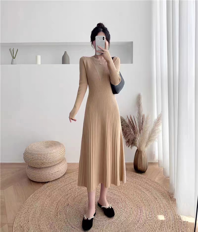 Knitted sweater dress autumn and winter dress for women