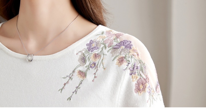 Refreshing slim flowers sweater autumn round neck tops