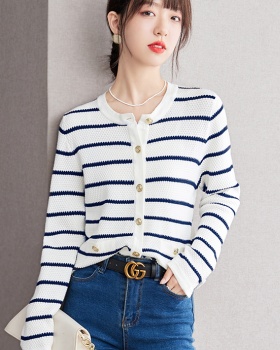 Fashion and elegant sweater stripe cardigan for women