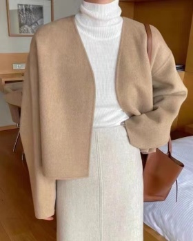 Korean style V-neck temperament woolen coat