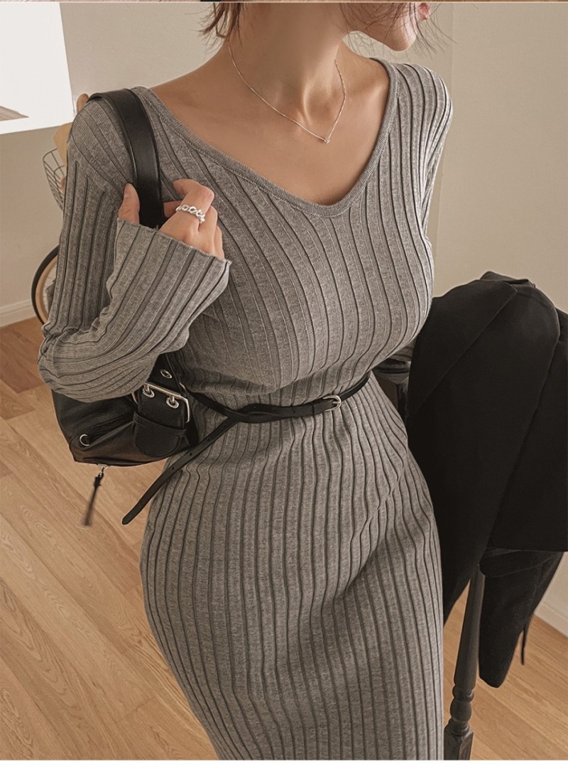 Package hip V-neck knitted Korean style slim dress