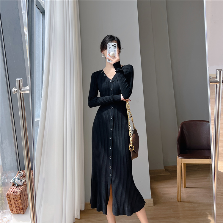 Exceed knee long dress bottoming sweater for women