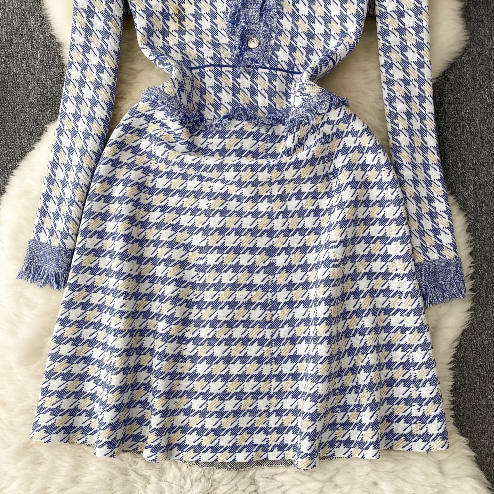 Temperament knitted plaid autumn and winter dress