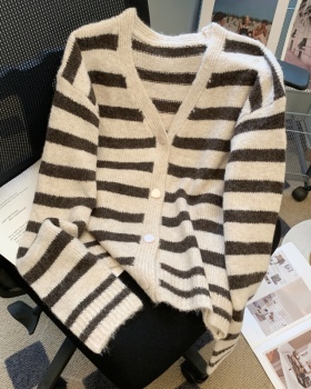 Knitted V-neck cardigan stripe autumn coat
