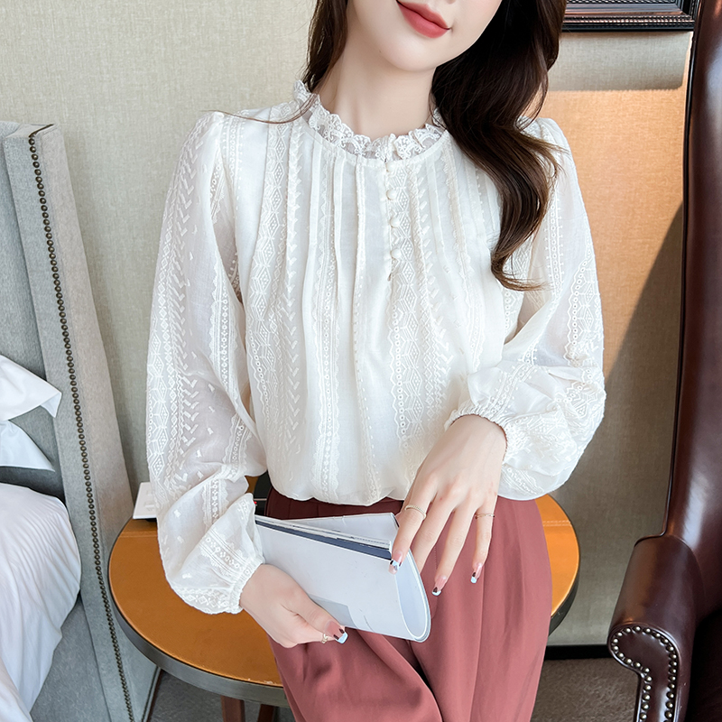Long sleeve crochet retro lace shirt for women