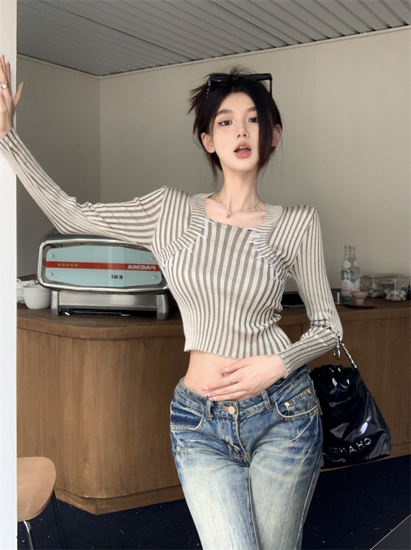 Unique knitted niche square collar bottoming shirt