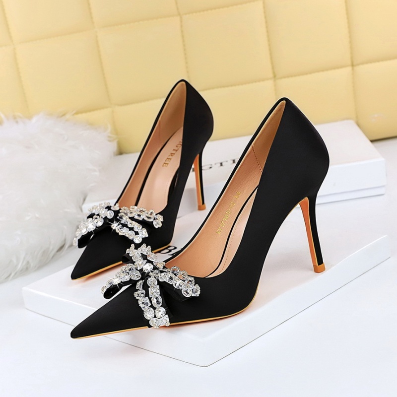 Sexy pointed satin stilettos banquet bow high-heeled shoes