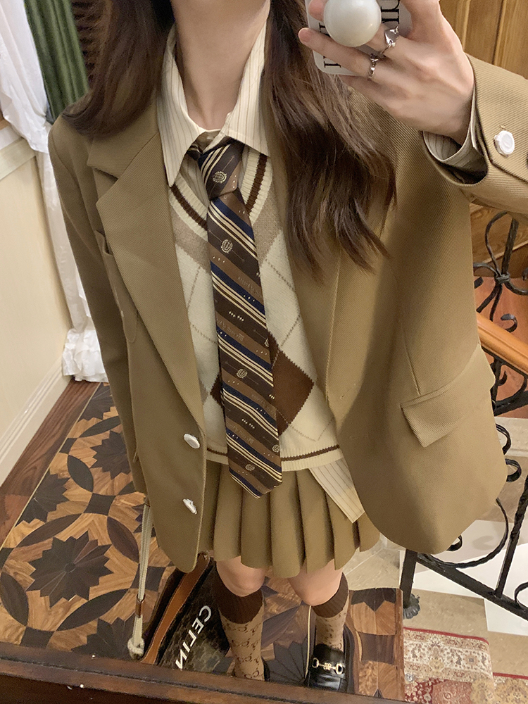 Loose large yard coat British style business suit for women