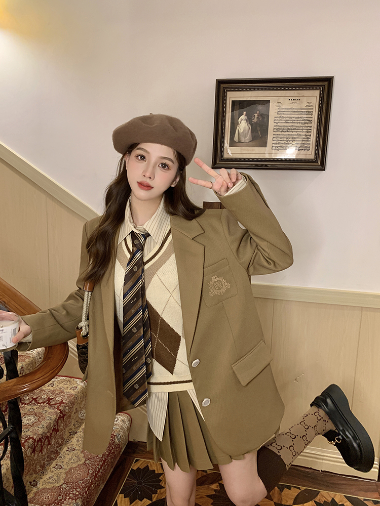 Loose large yard coat British style business suit for women