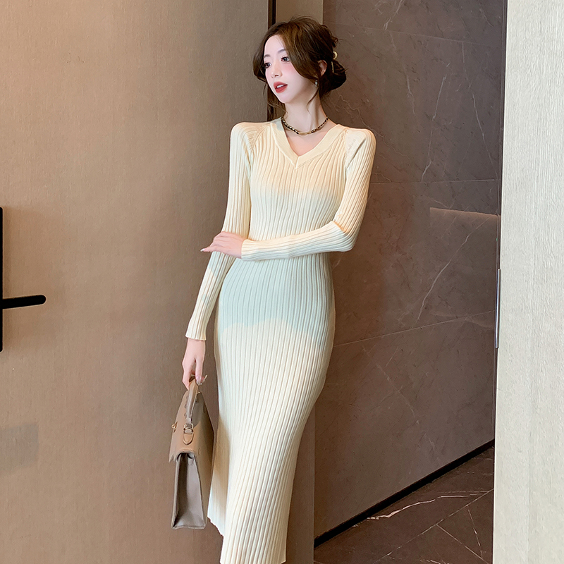 Pure V-neck slim long dress knitted simple dress