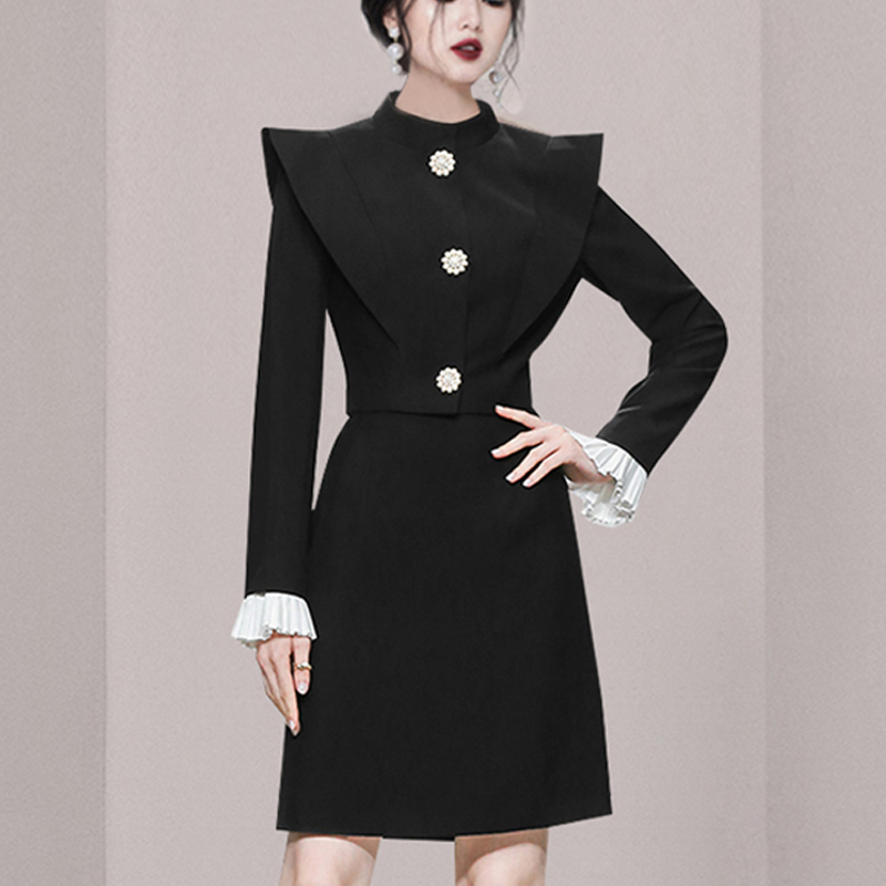 Niche light luxury temperament skirt autumn fashion tops 2pcs set