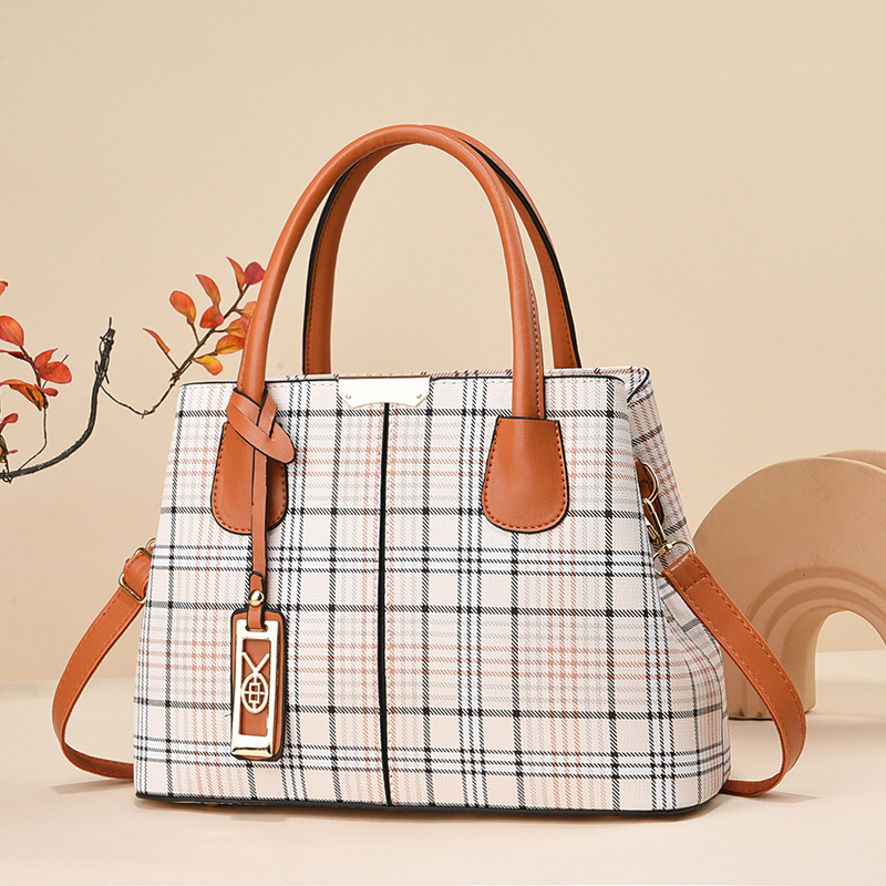 Fashion buff handbag Casual mommy package for women