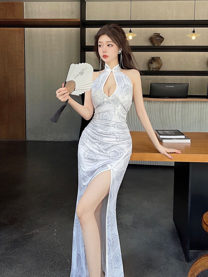 Slim retro cheongsam embossing dress for women