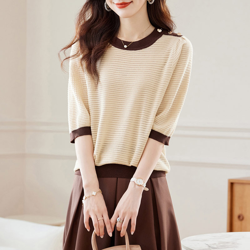 Spring and autumn short sweater hollow bottoming shirt