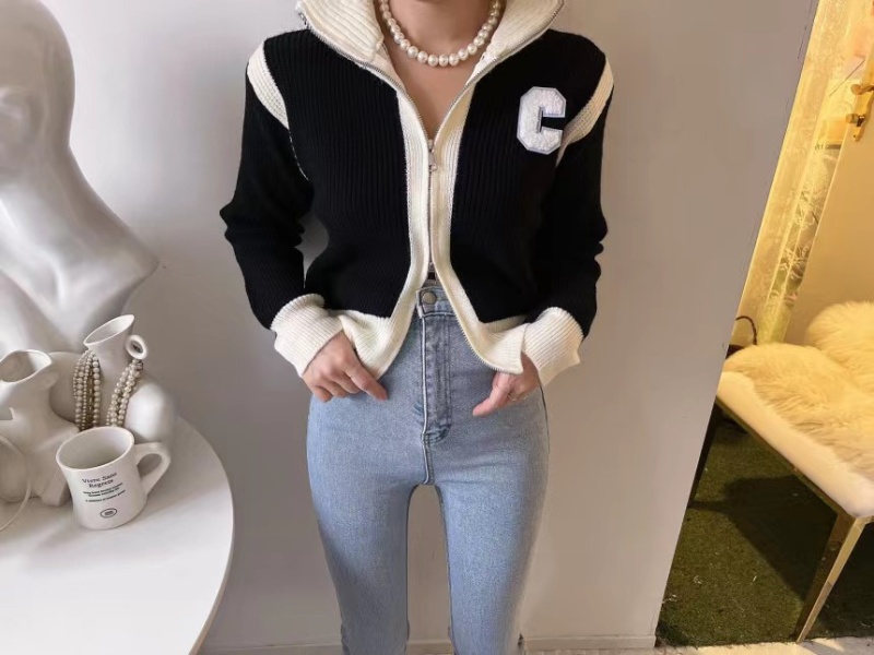 Korean style zip slim letters knitted personality coat