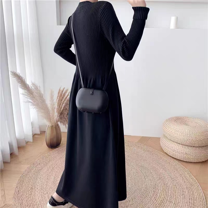 Knitted bottoming overcoat V-neck long dress for women