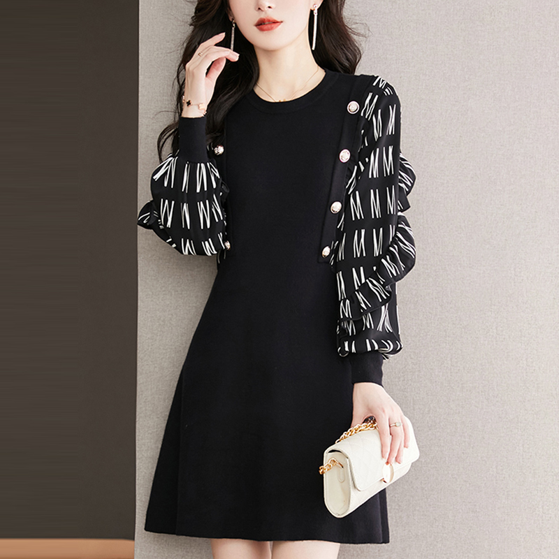 Black dress Cover belly bottoming shirt for women