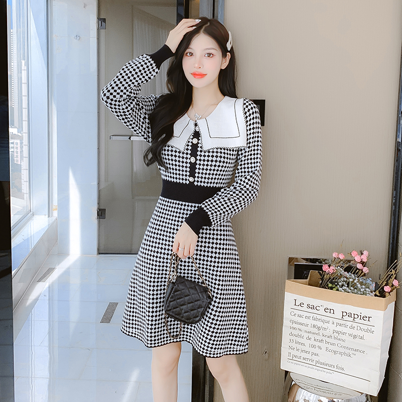 Autumn and winter slim show young temperament dress