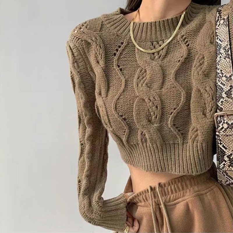 Short twist pullover long sleeve Korean style sweater