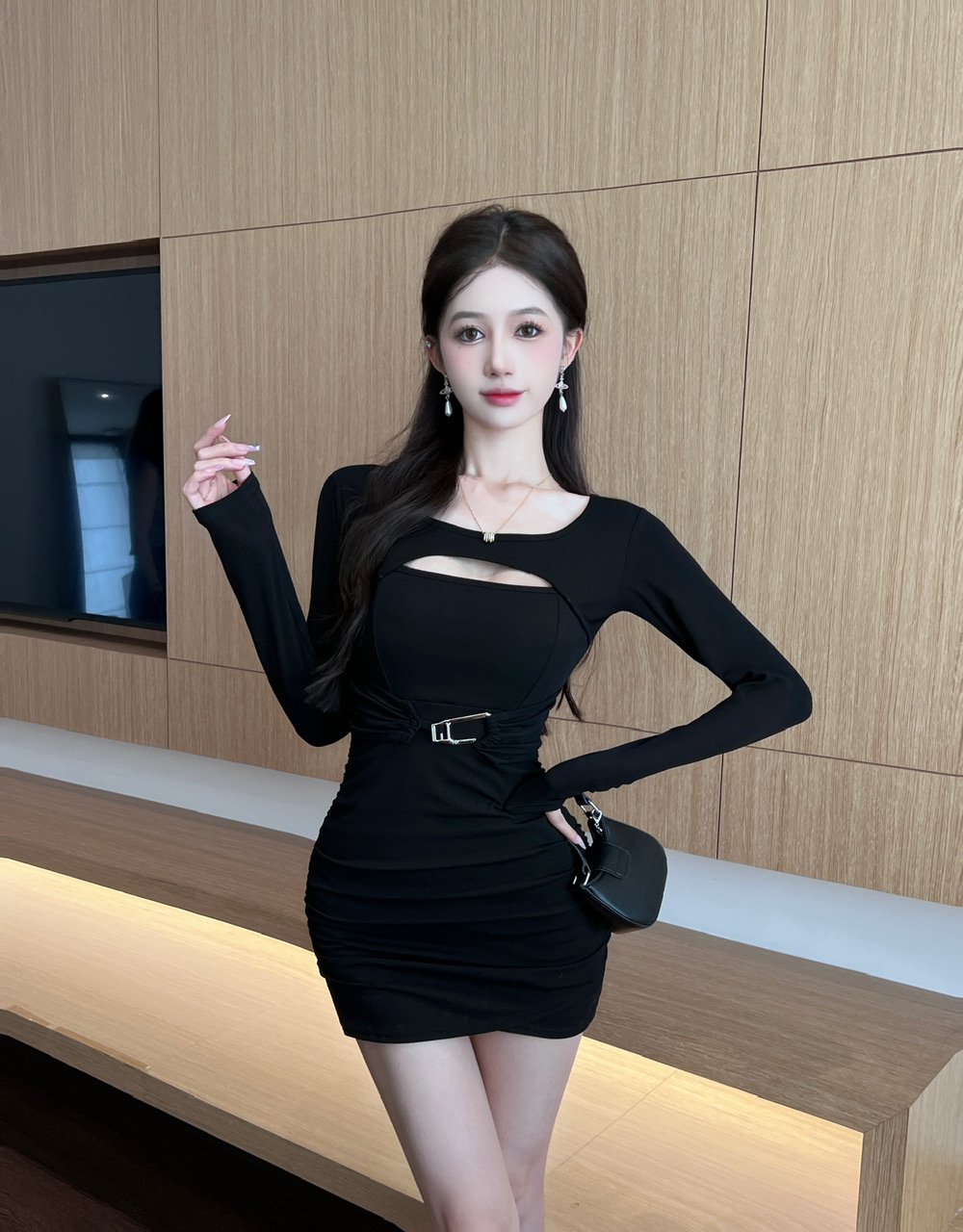 Long sleeve package hip bottoming sexy pinched waist dress