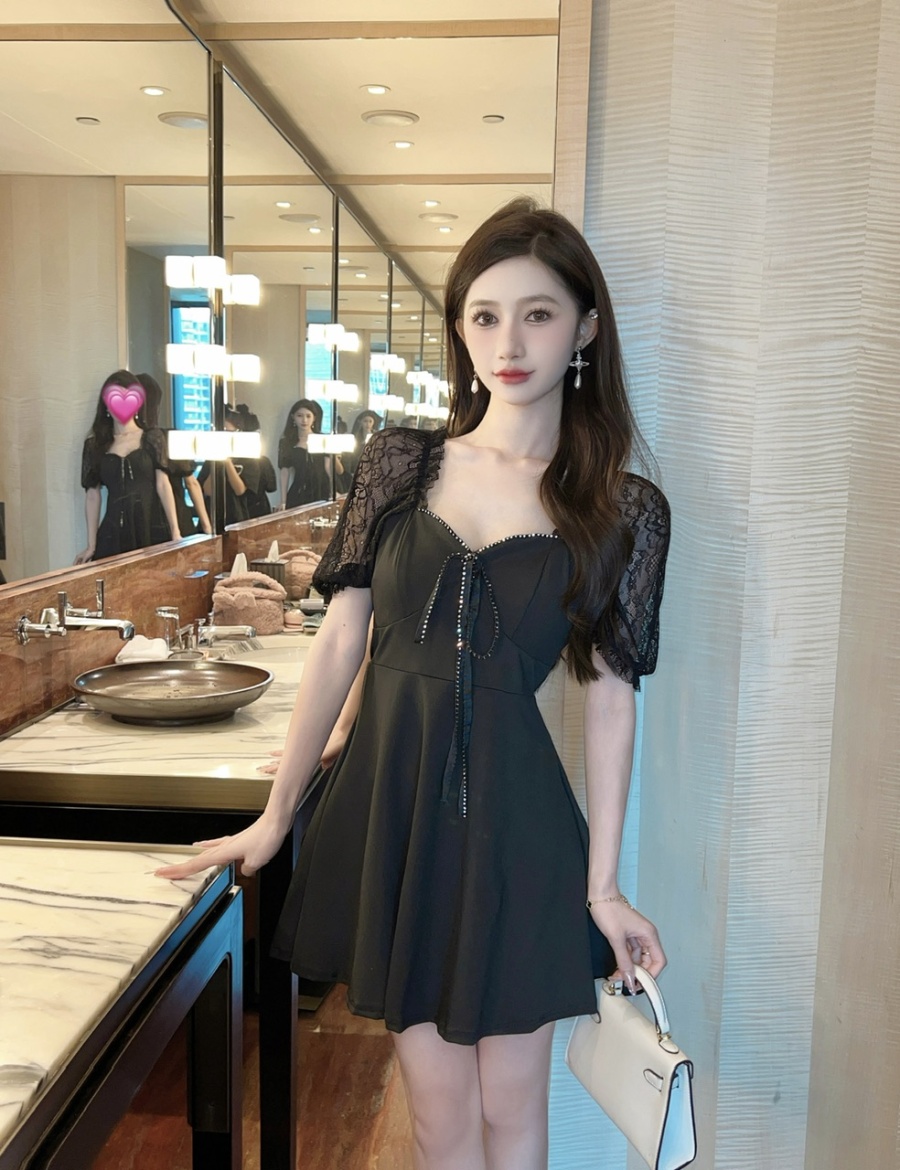 Square collar slim puff sleeve wrapped chest dress