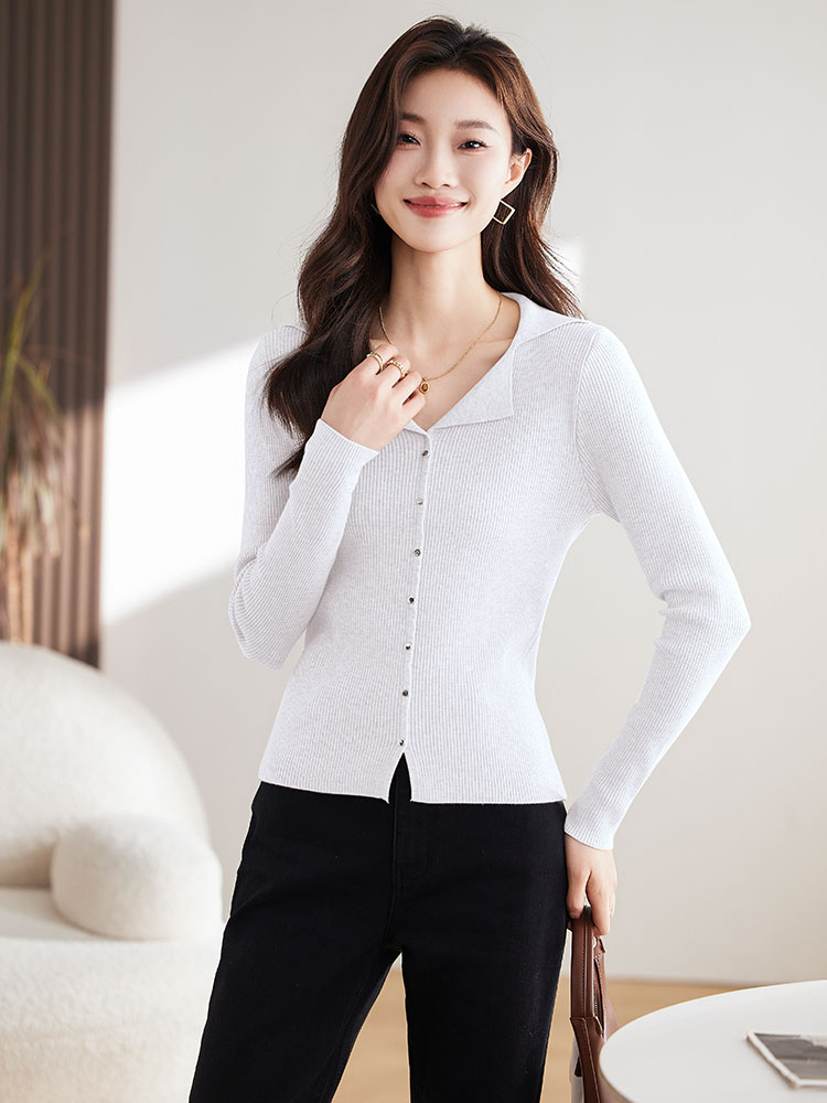 Knitted V-neck tops temperament bottoming shirt