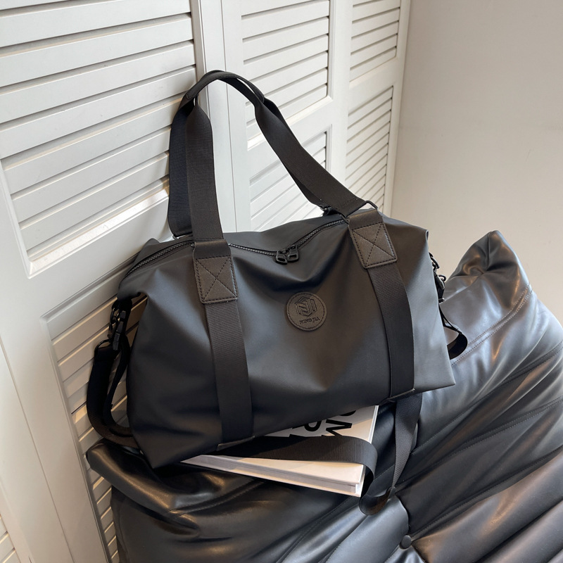 Portable student handbag high capacity travel bag