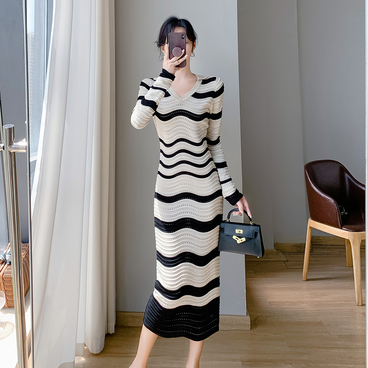 Autumn and winter pinched waist dress for women