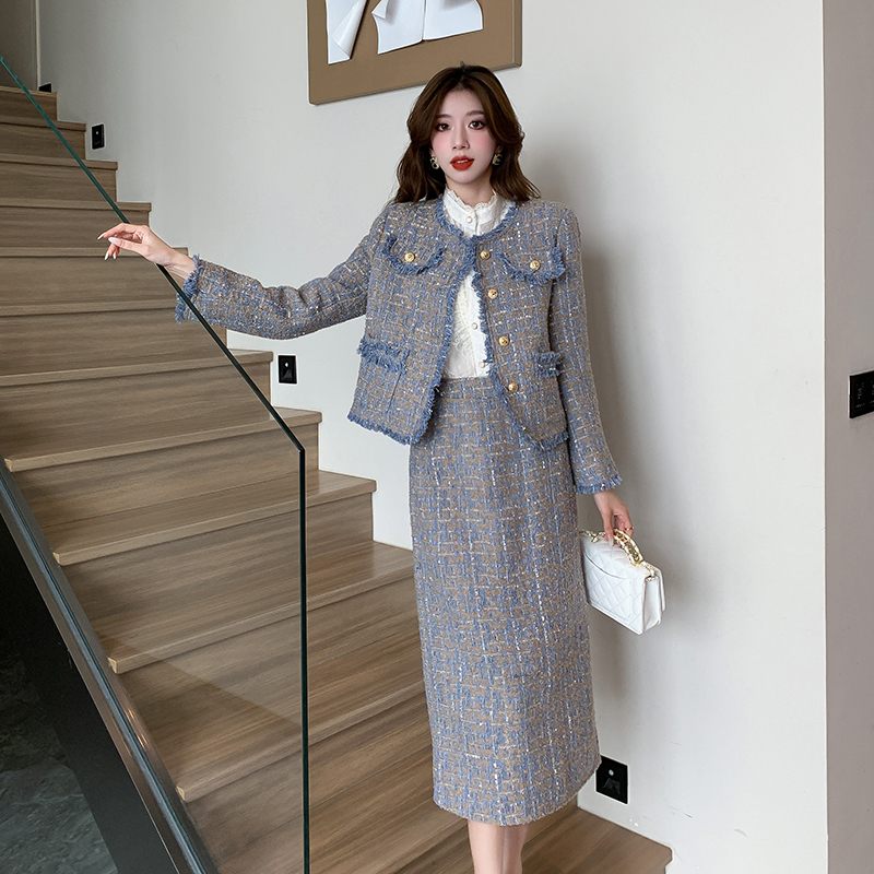 Liangsi fashion and elegant ladies retro coat 2pcs set