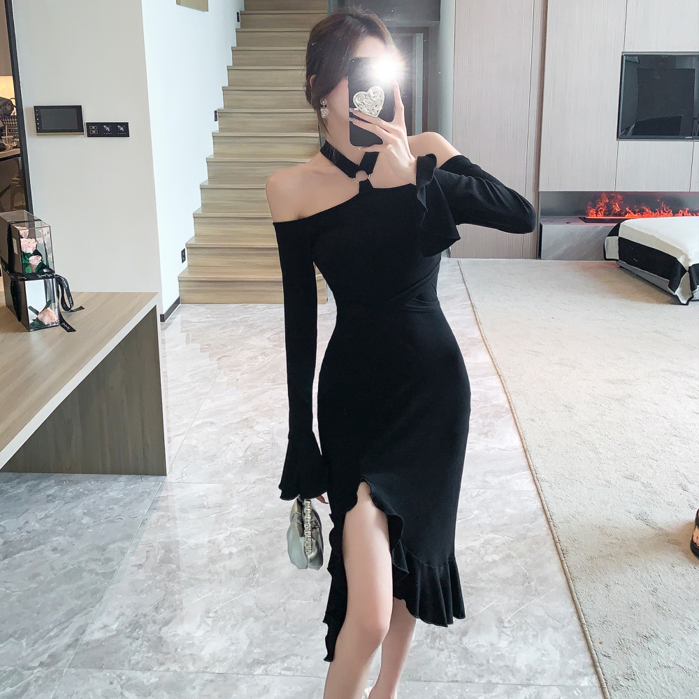 Sexy bandage wrapped chest dress halter France style long dress
