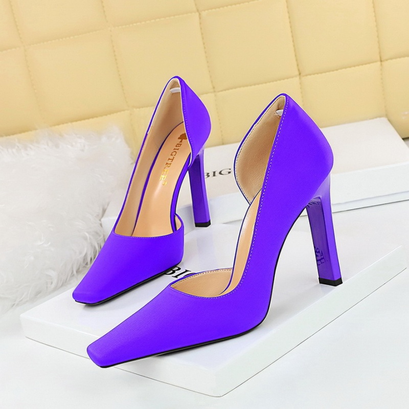 Square head high-heeled shoes thick high-heeled shoes