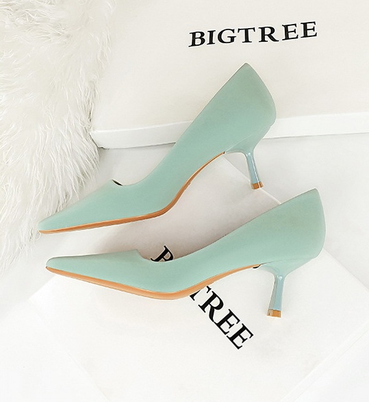 Fine-root high-heeled shoes European style shoes
