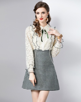 Fashion and elegant lace coarse flower dress
