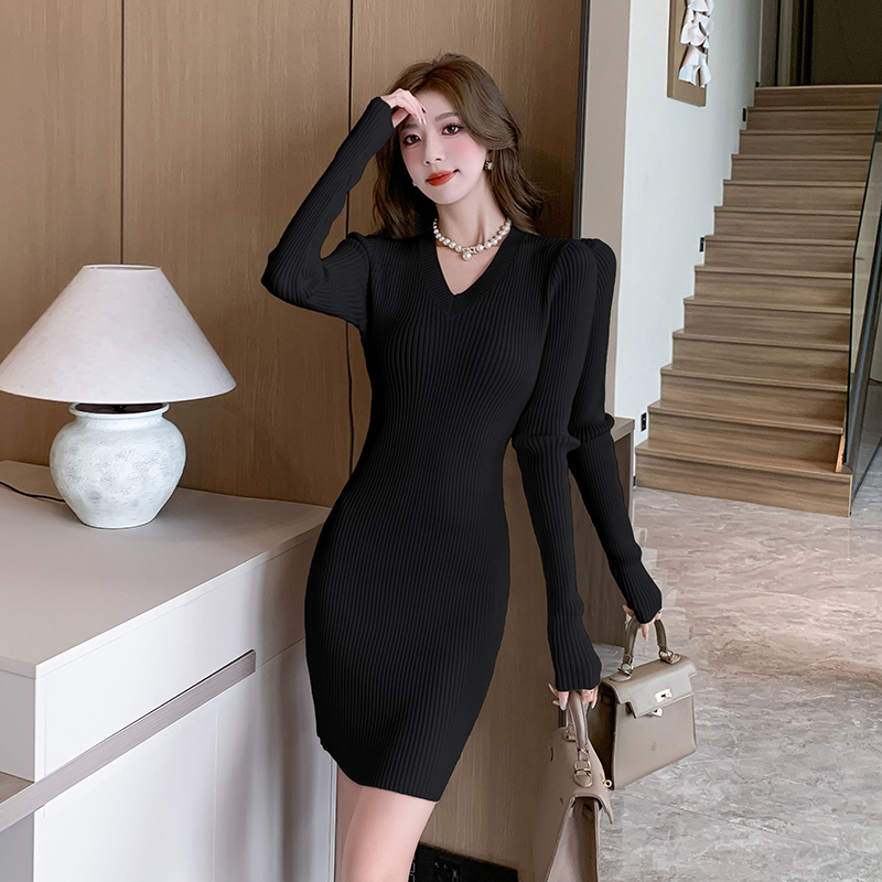 Knitted small fellow slim sweater bottoming V-neck dress