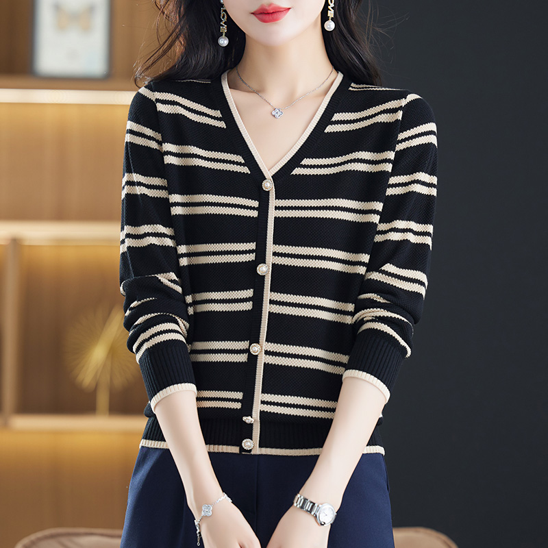 Thin knitted bottoming shirt autumn sweater for women