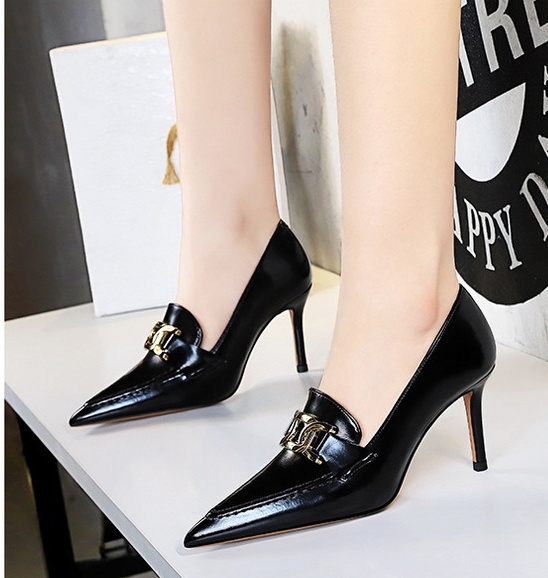 Pointed fine-root high-heeled shoes European style shoes