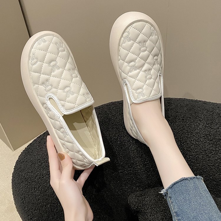 Autumn low board shoes college style shoes for women