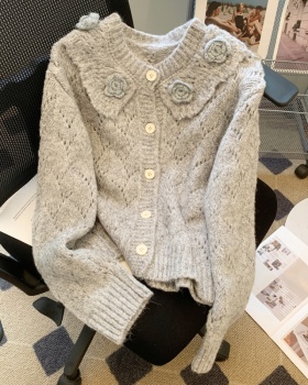 Crochet flowers sweater doll collar cardigan for women