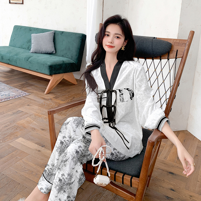 Homewear long pants long sleeve pajamas a set for women