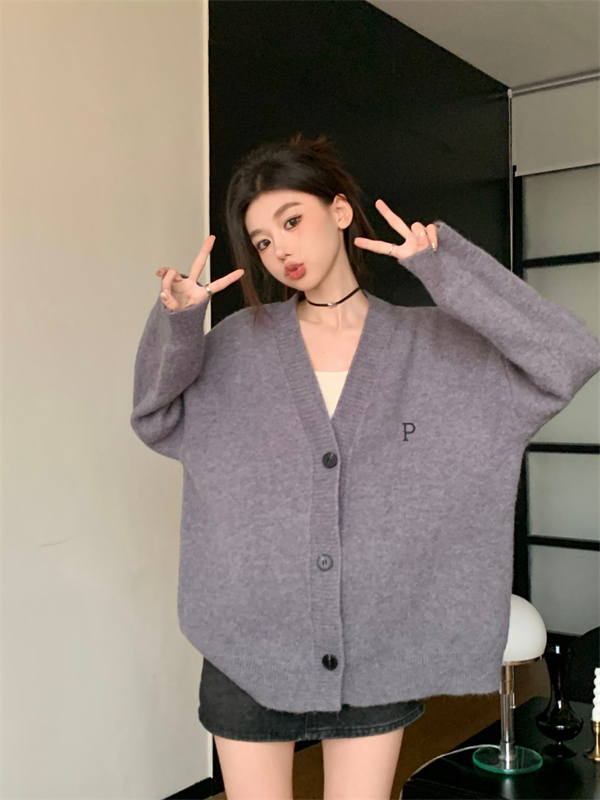 Thick knitted loose coat autumn and winter slim sweater